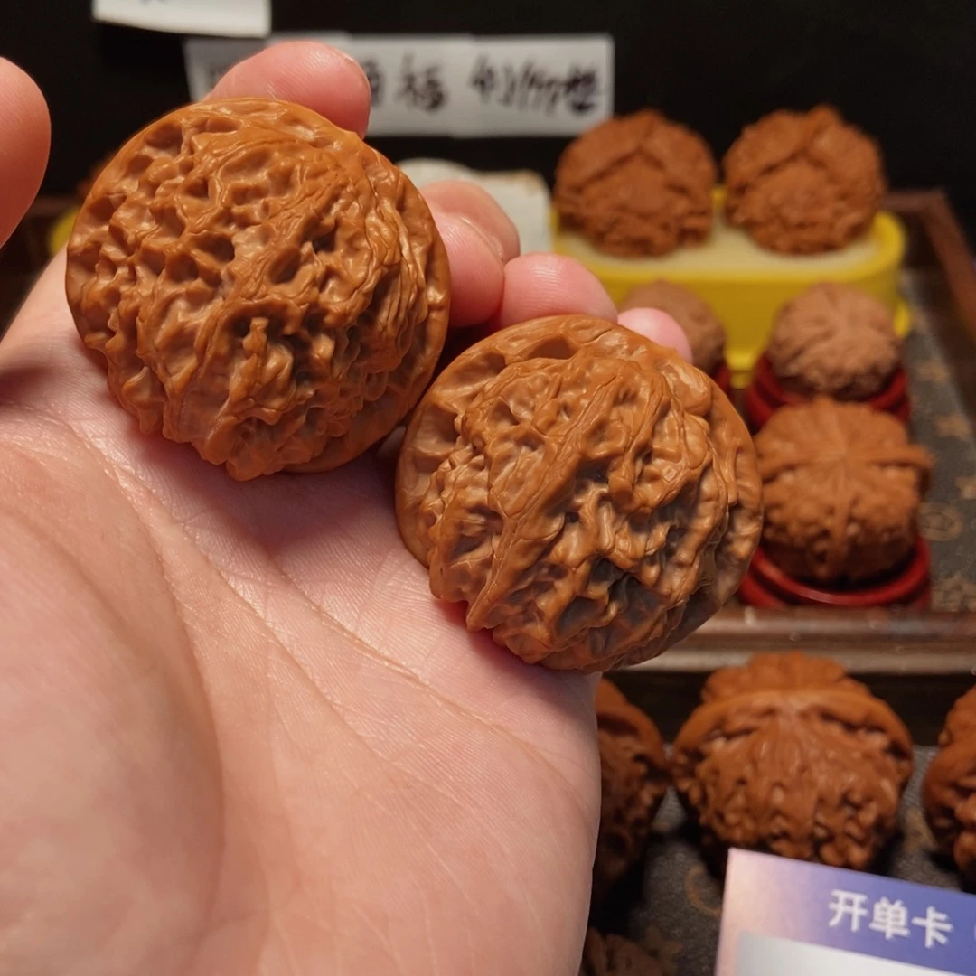 吊坠文玩核桃金麒麟44尺160