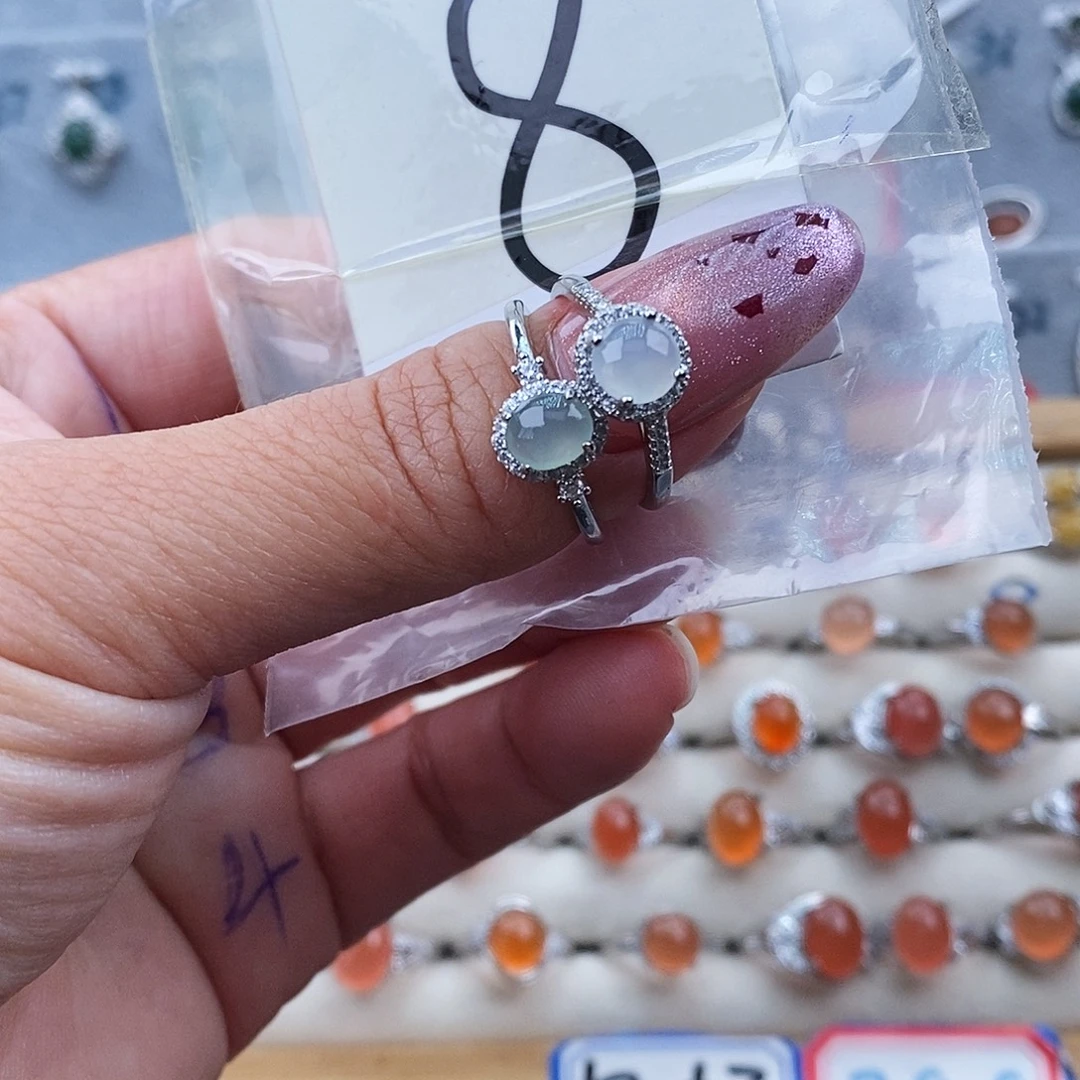 翡翠未镶嵌戒指缅甸