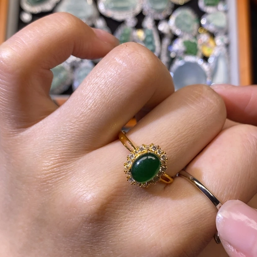 【闪购商品】翡翠颈饰未镶嵌天然