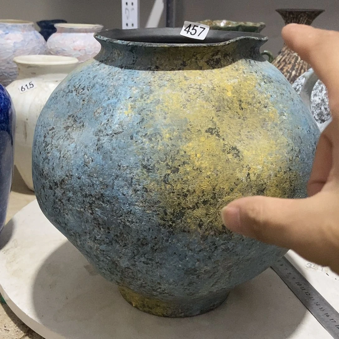 景德镇高温花瓶微瑕
