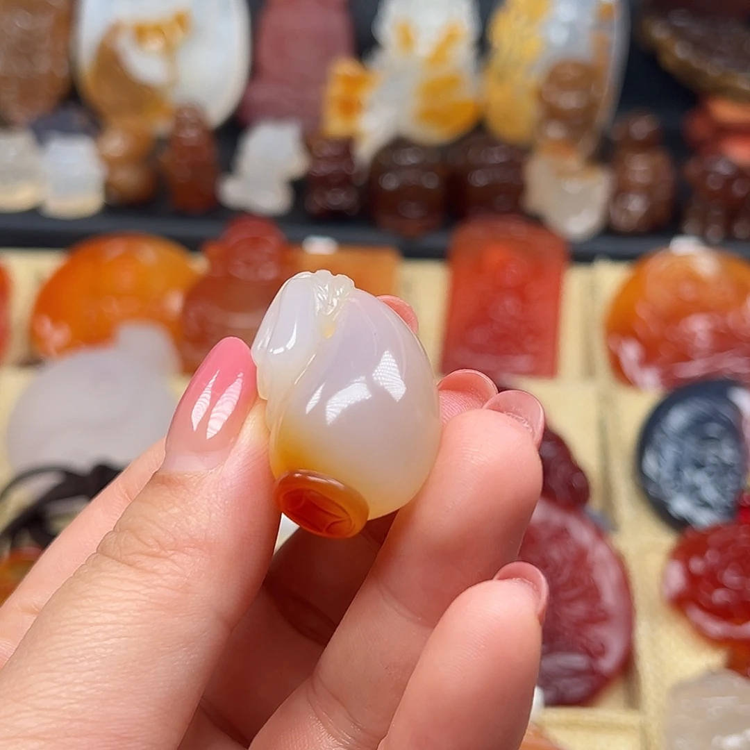 玛瑙/玉髓颈饰未镶嵌