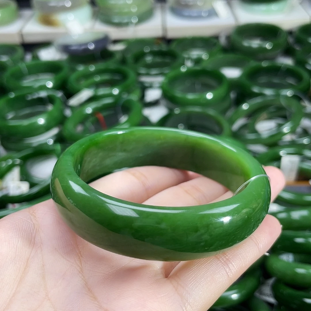 和田玉（碧玉）手镯未镶嵌