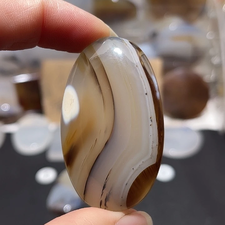 玛瑙/玉髓未镶嵌颈饰