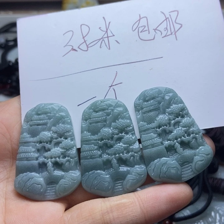 翡翠未镶嵌颈饰翡翠