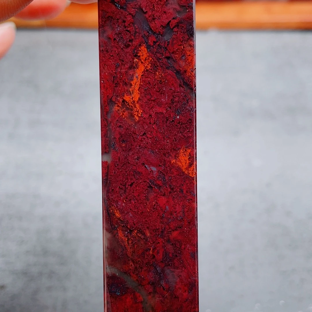 玉桂林鸡血玉印章镇尺25