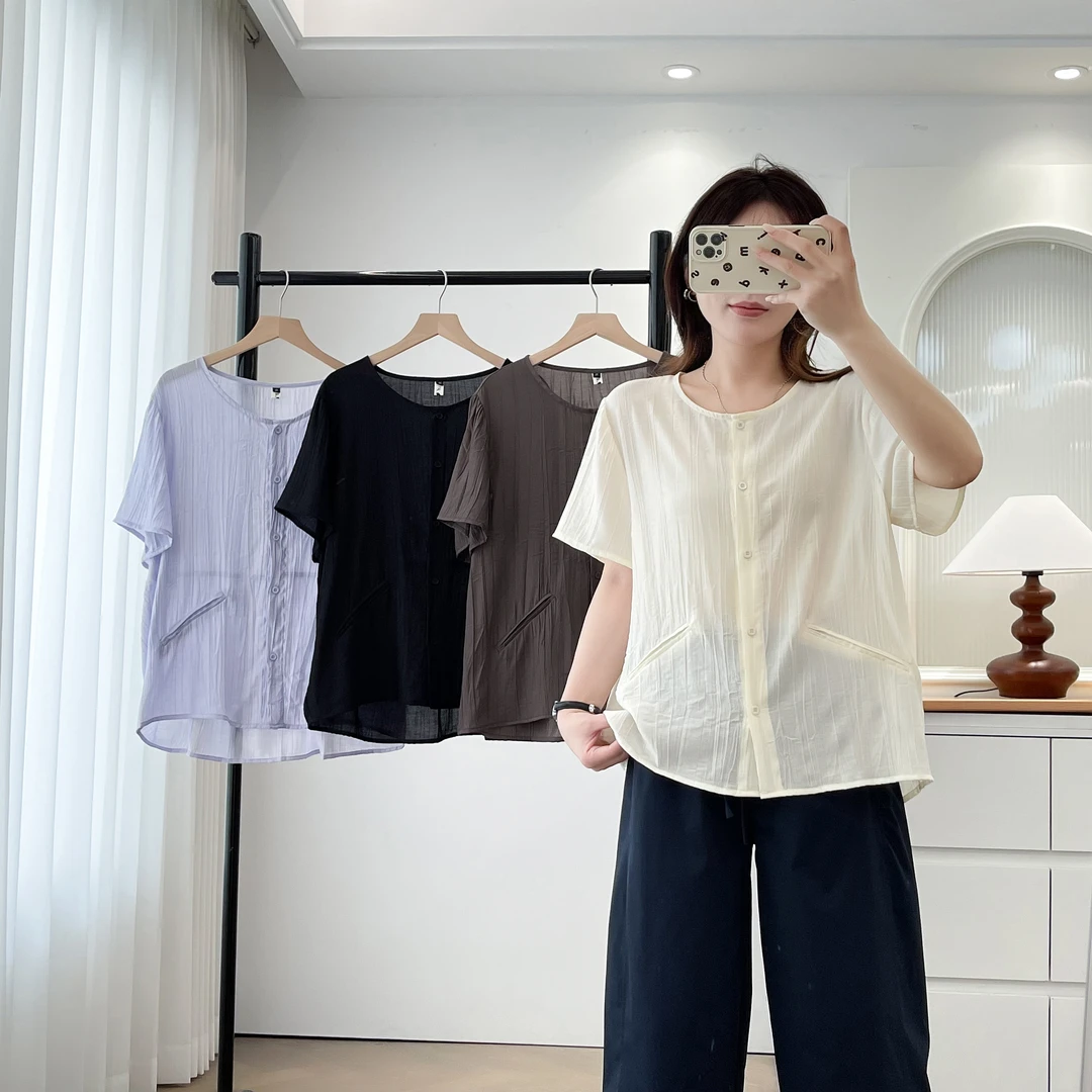 卡洛町大码女装120-200斤夏季新款气质百搭设计感圆领衬衫201