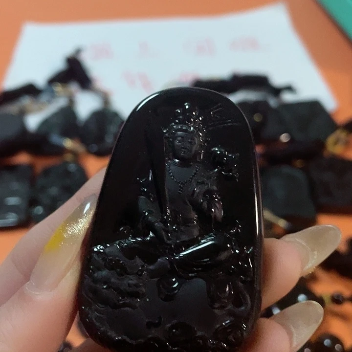 翡翠颈饰未镶嵌华****厂