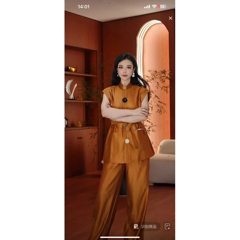 HLS19215设计师夏季休闲风千金时尚洋气减龄套装