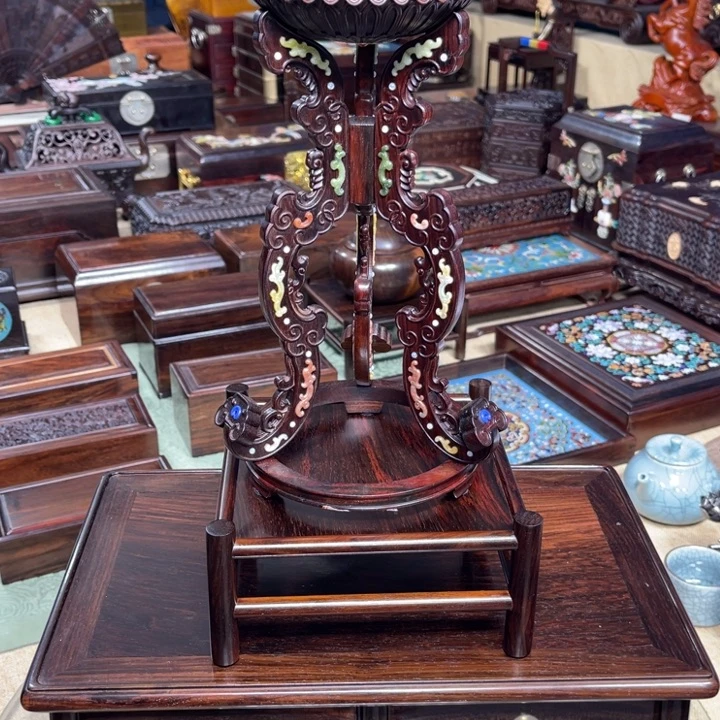 紫檀木类成套家具