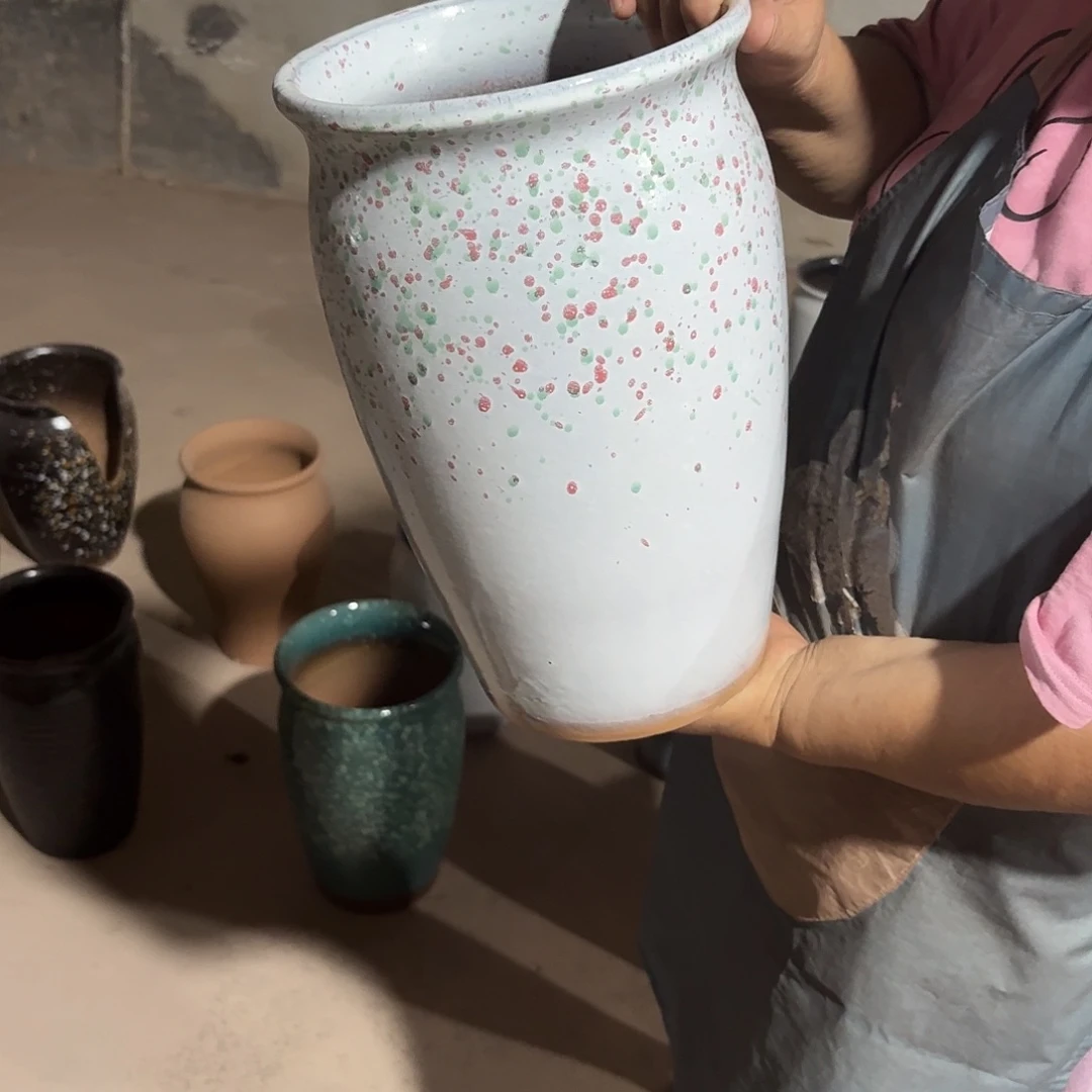 紫砂花盆口20高33一个
