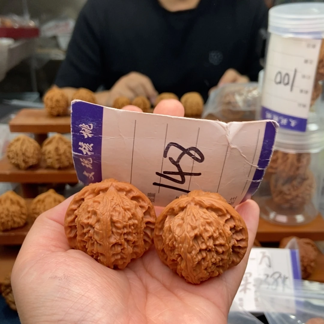 文玩核桃把件39白狮子