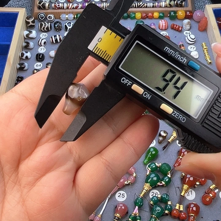 玛瑙/玉髓未镶嵌饰品