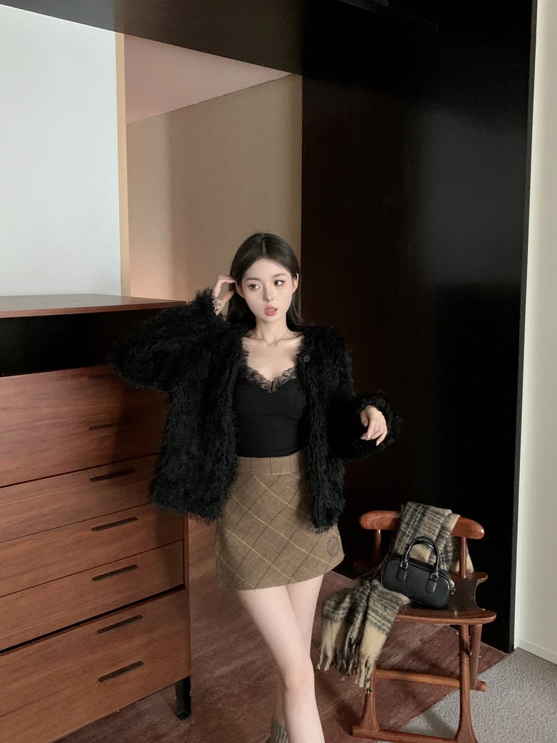 复古气质高级感短款毛毛外套秋冬保暖开衫上衣