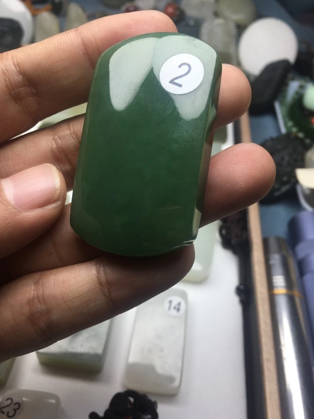 和田玉碧玉平安无事牌