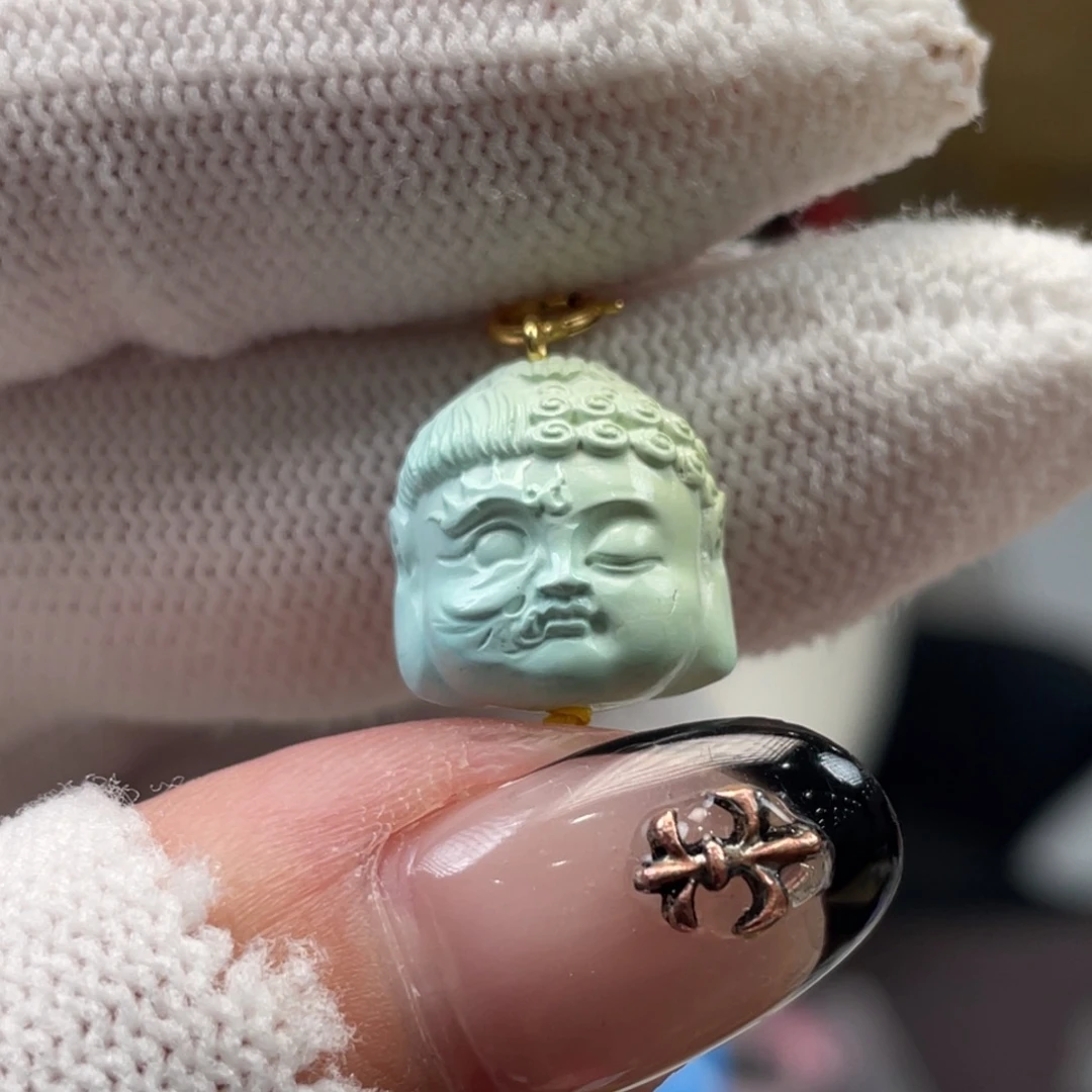 绿松石未镶嵌挂件