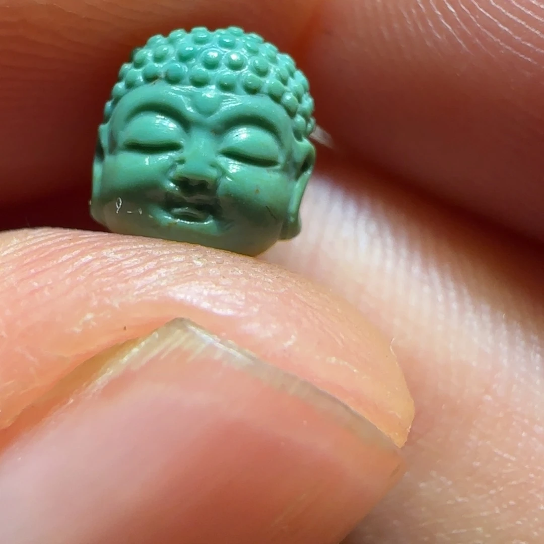 吊坠…………………………………………