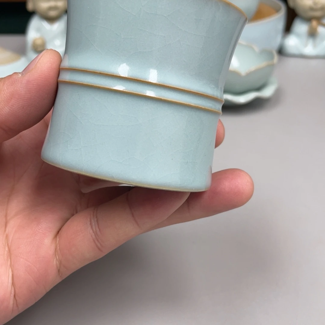 瓷天青色张君老师束腰杯