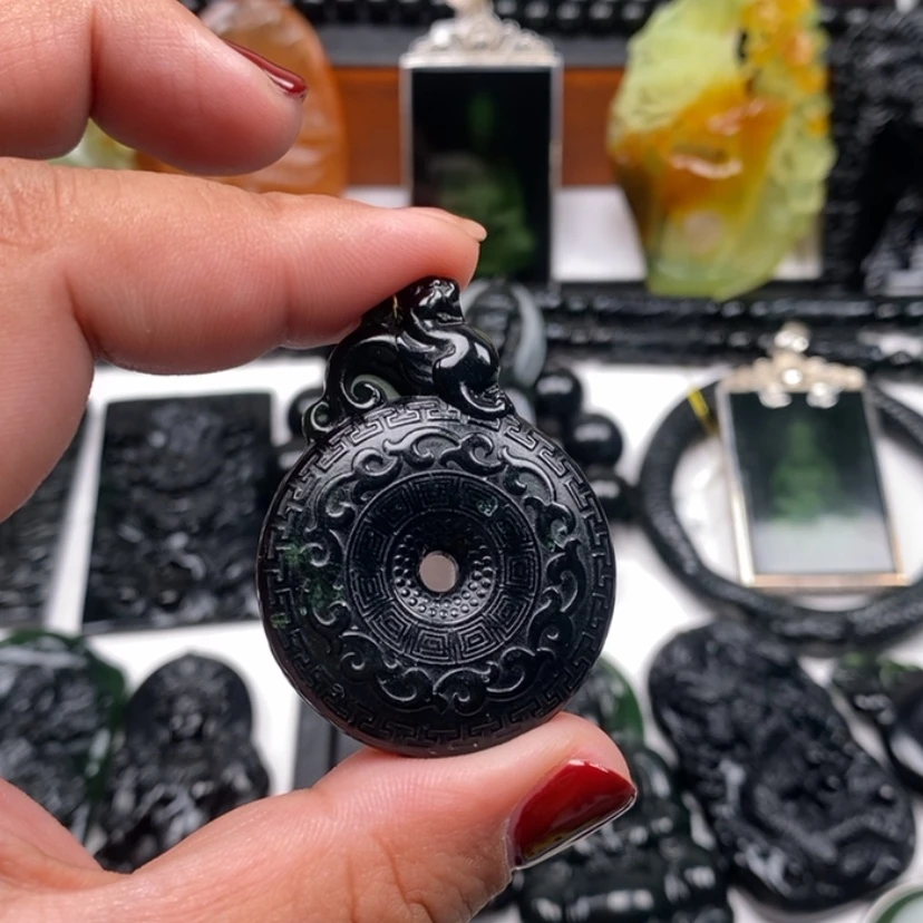 【闪购商品】蛇纹石玉颈饰未镶嵌，***心