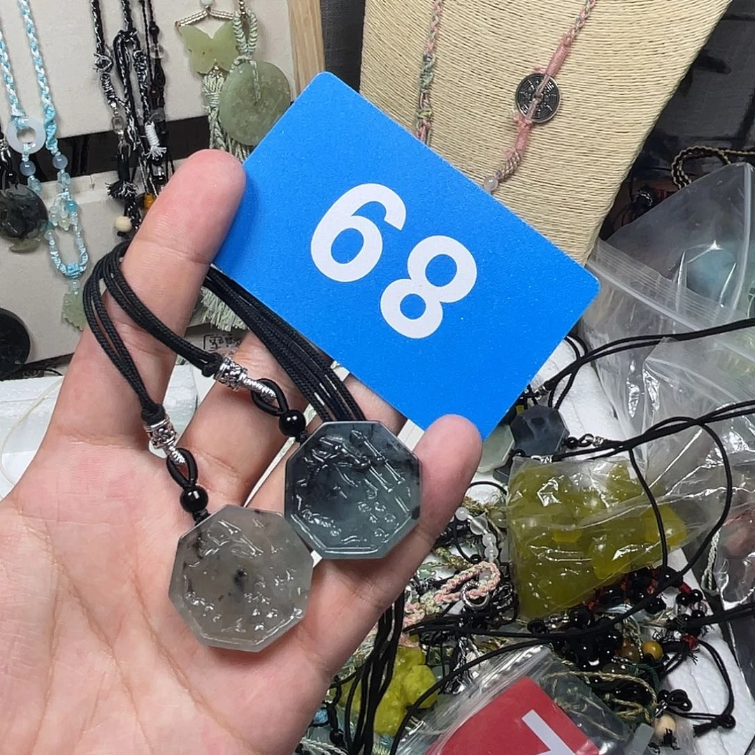 蛇纹石玉合金颈饰