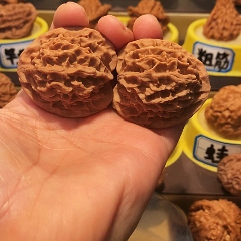 吊坠文玩核桃努**总帝王