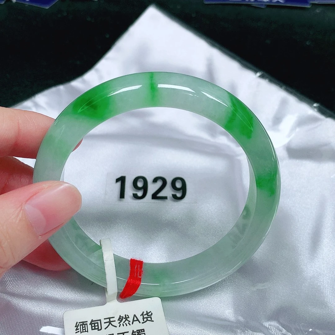 翡翠未镶嵌手镯翡翠手镯未镶嵌