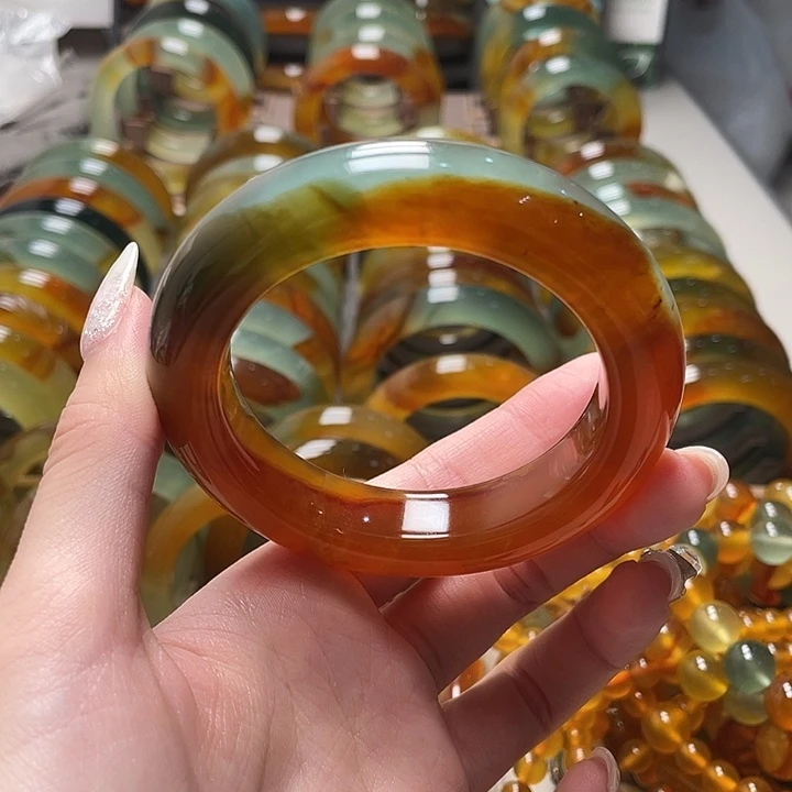 蛇纹石玉未镶嵌手镯56.4