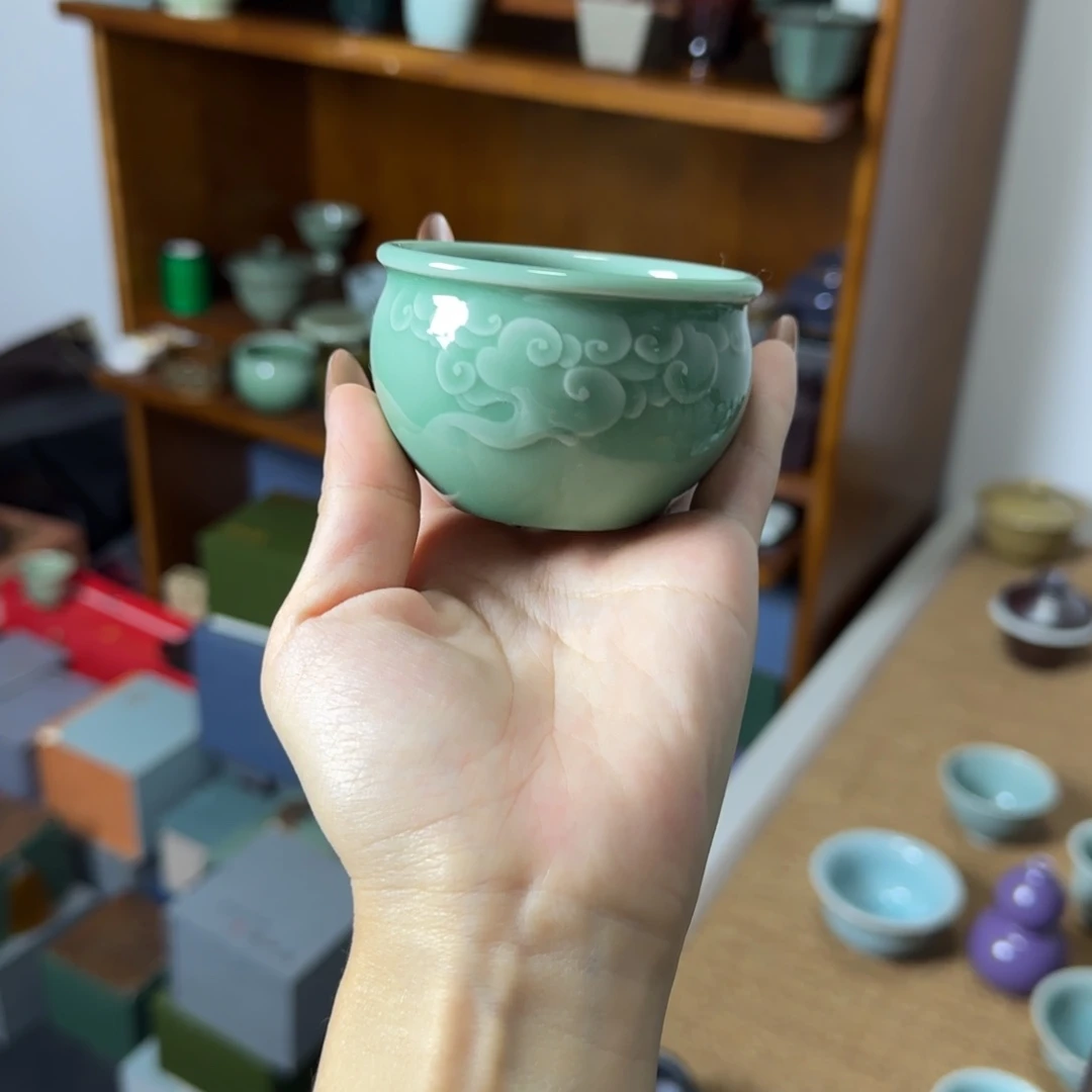 瓷片龙泉青瓷主人杯