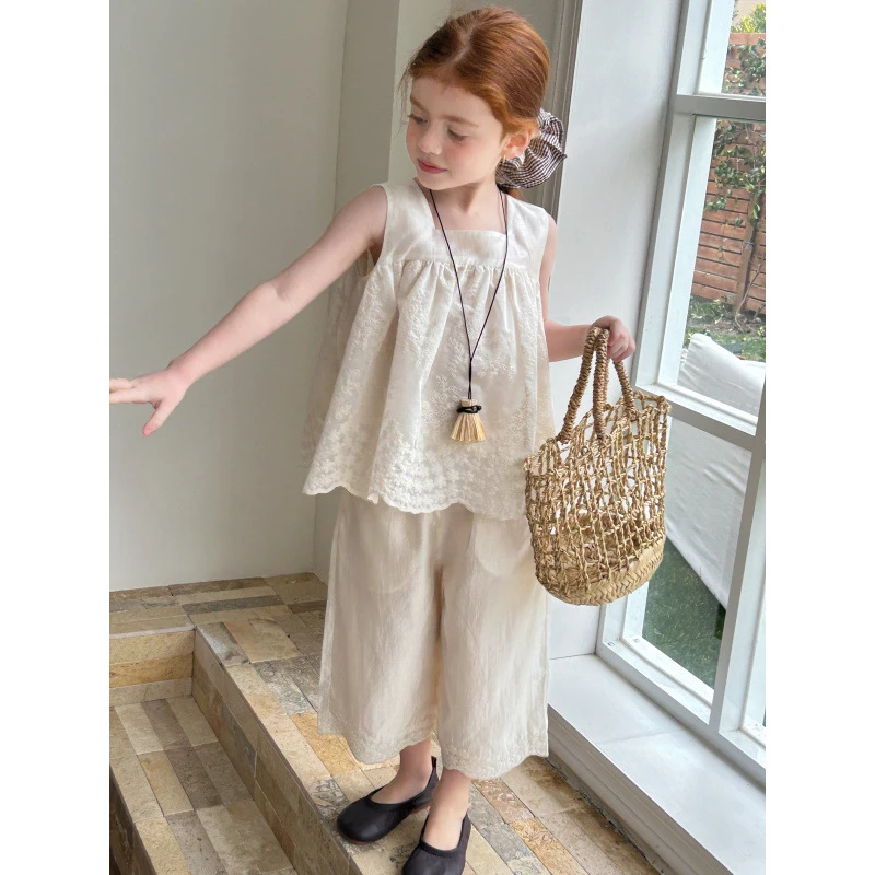 57180女童夏季套装2025新款洋气甜美刺绣复古上衣阔腿裤两件套