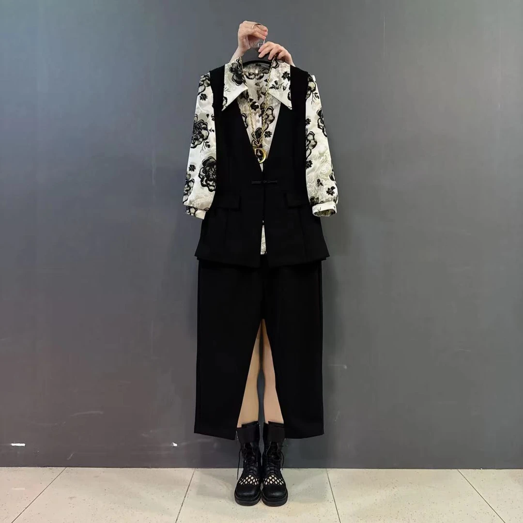 国风盘扣马甲休闲裤复古衬衫胖MM洋气百搭三件套