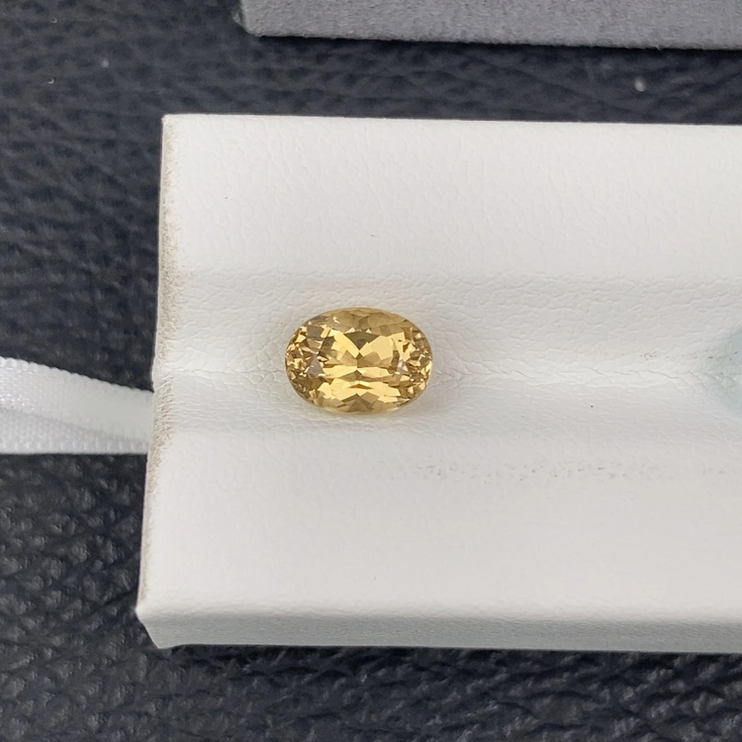 碧玺未镶嵌裸石1.79克拉