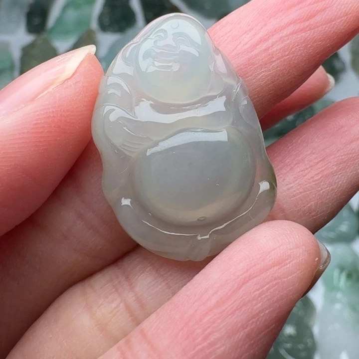 翡翠未镶嵌颈饰小冰佛