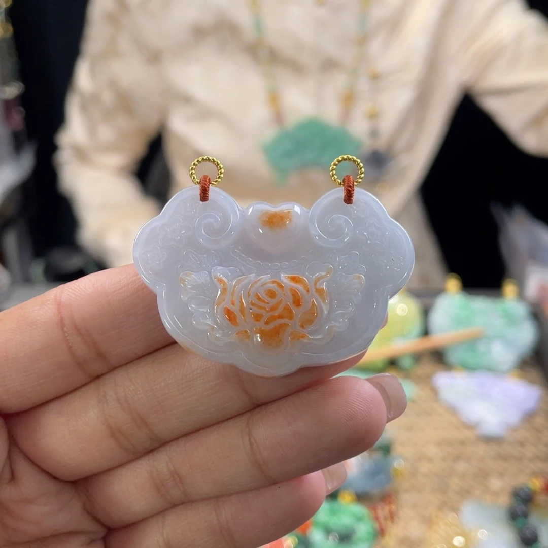 翡翠颈饰未镶嵌代编织