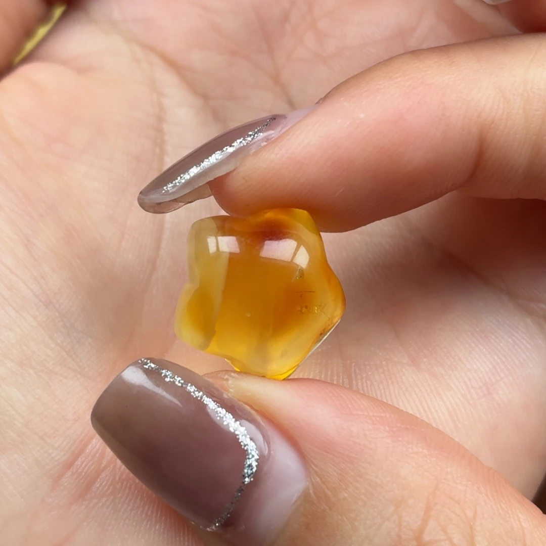琥珀未镶嵌裸石蜜蜡