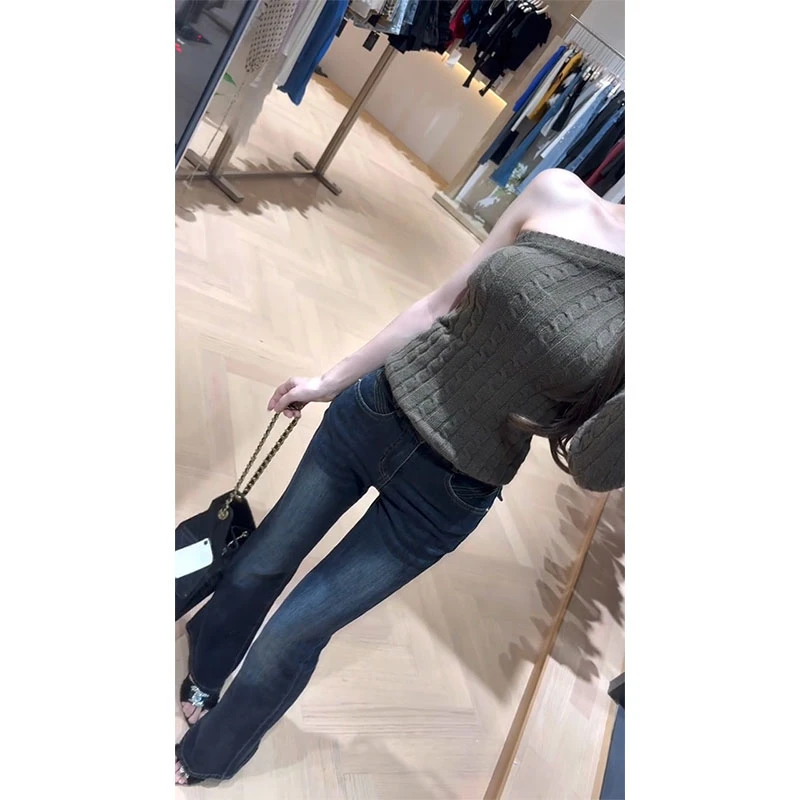 2025秋季新款chic网红同款斜领单肩长袖针织上衣女+修身牛仔裤女