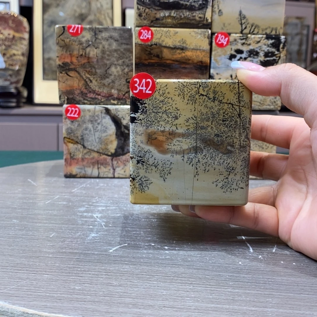 石材广西国画石草花石