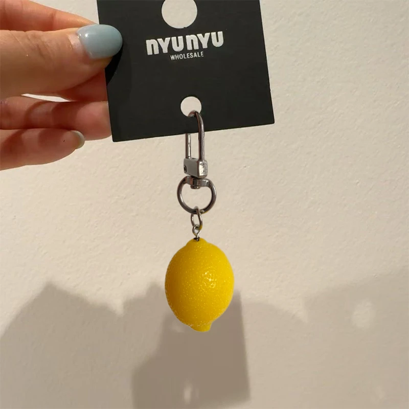 韩国nyunyu胡萝卜草莓钥匙扣包挂