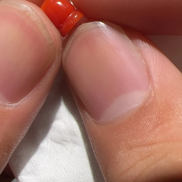 玻璃颈饰你在一起的