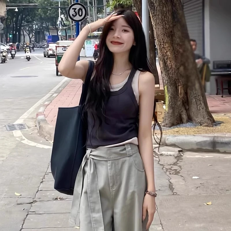 芊芊芙美式复古两件套背心女夏季新款可外穿吊带绝美漂亮小上衣