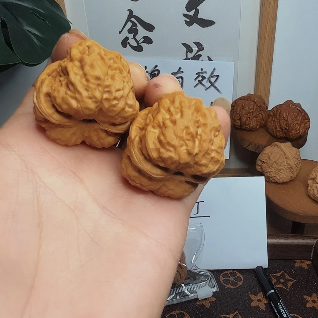 Z***✿文玩核桃吊坠蛤蟆