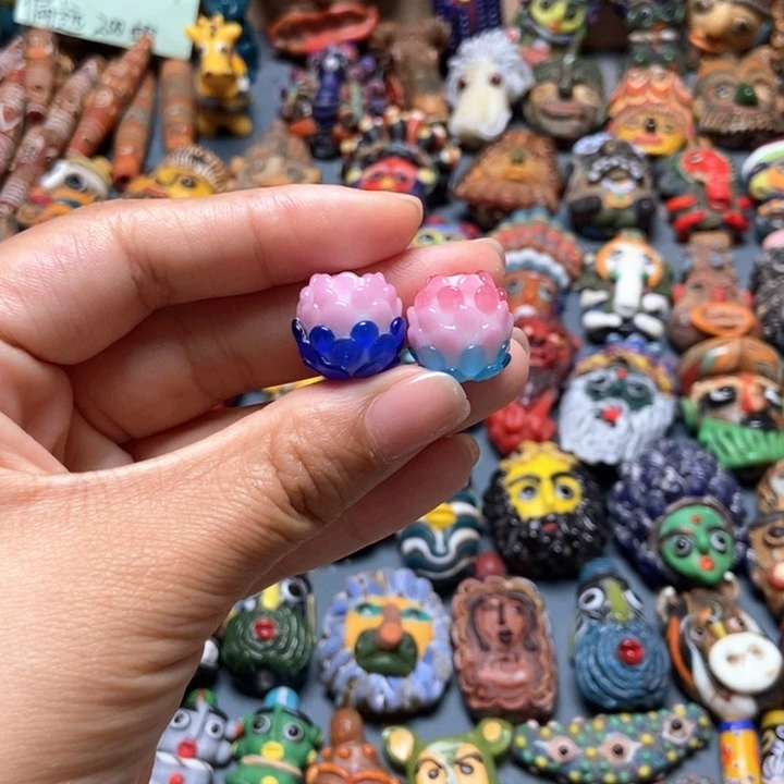 琉璃颈饰印度尼西亚莲花两个