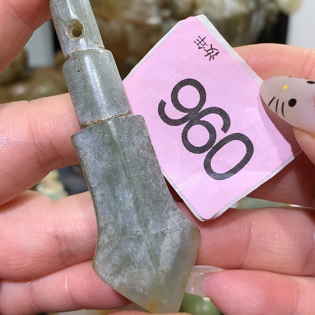 颈饰未镶嵌和田玉