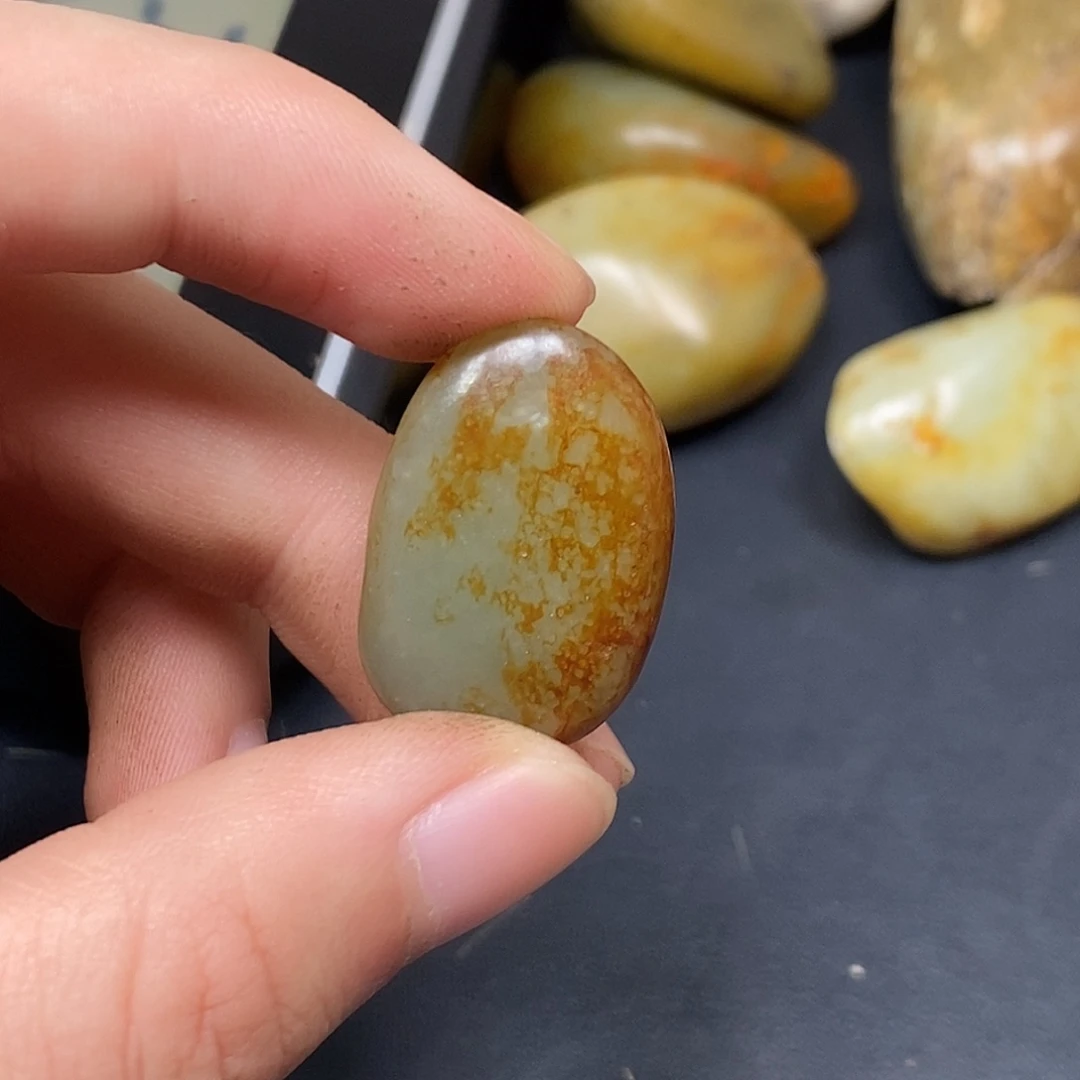 和田玉（糖玉）未镶嵌挂件