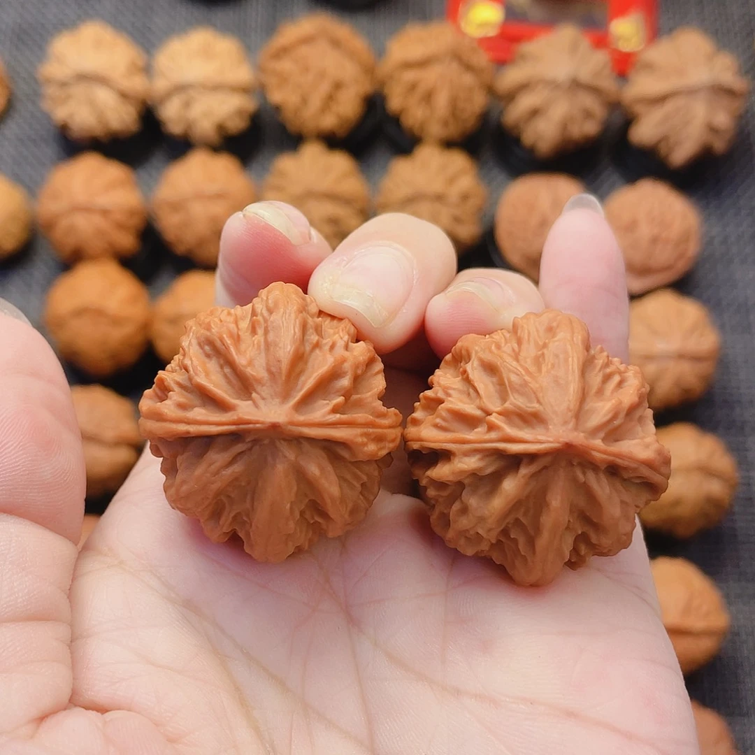 把件文玩核桃粗筋八棱