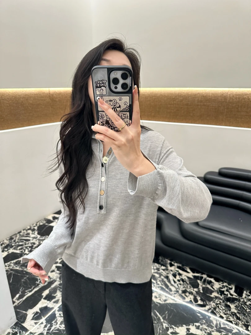 Short Sentence短句设计师品牌 长门襟P0L0领轻薄针织衫