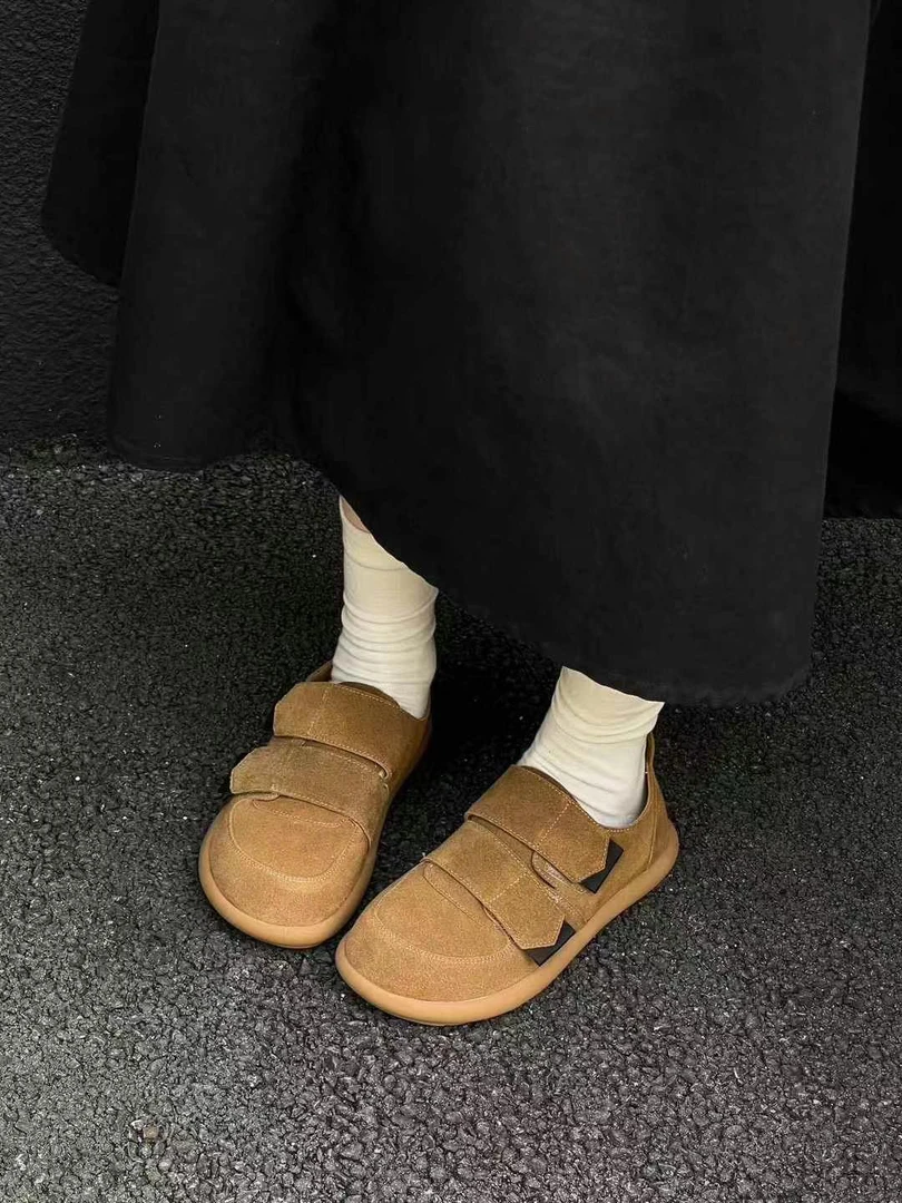 圆头加绒魔术贴复古百搭休闲女鞋冬季保暖