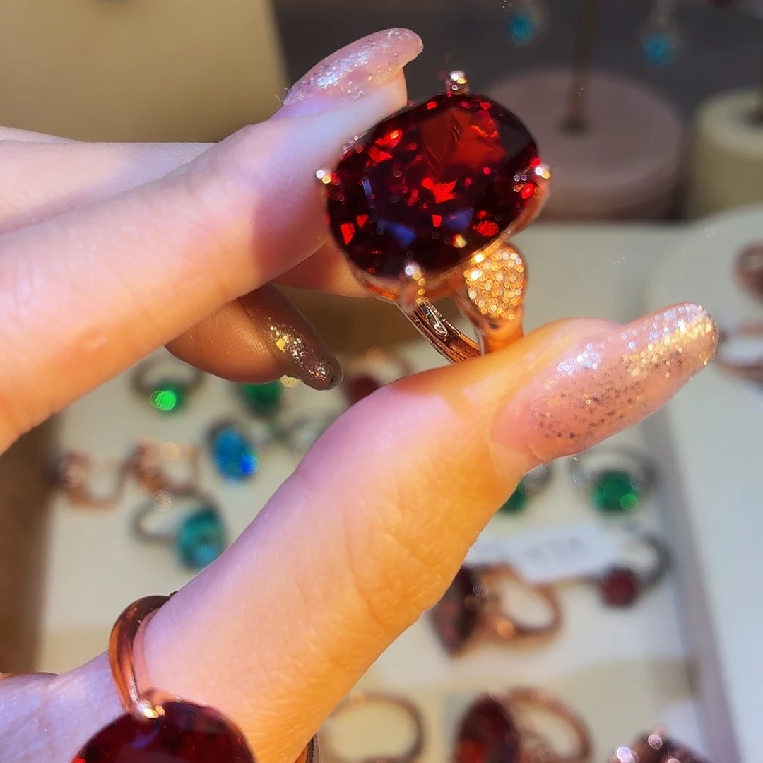 合成立方氧化锆合金心心相印红