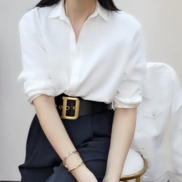 经典基本款白衬衫