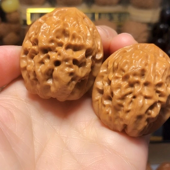 精品野生高端金蟾眼