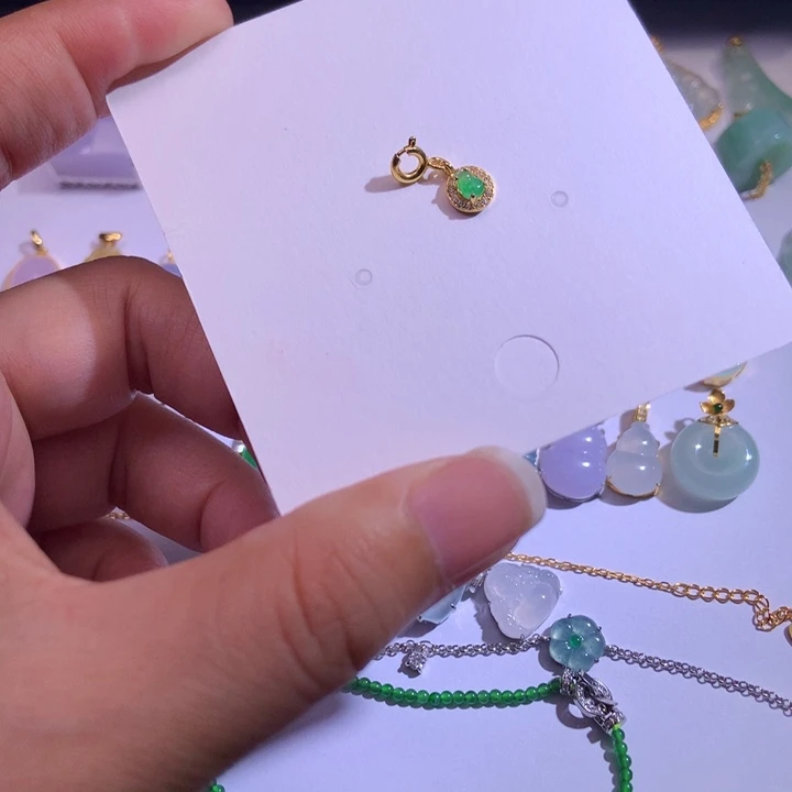 翡翠未镶嵌挂件112222