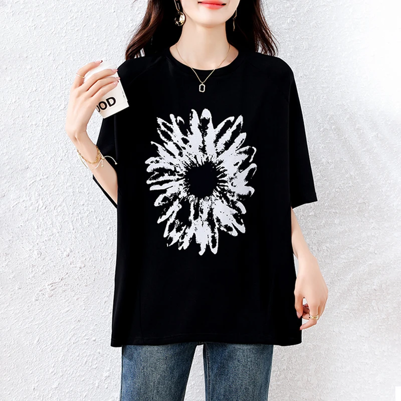 【女神新衣】时尚黑色圆领印花短袖宽松T恤女2025夏季通勤风上衣